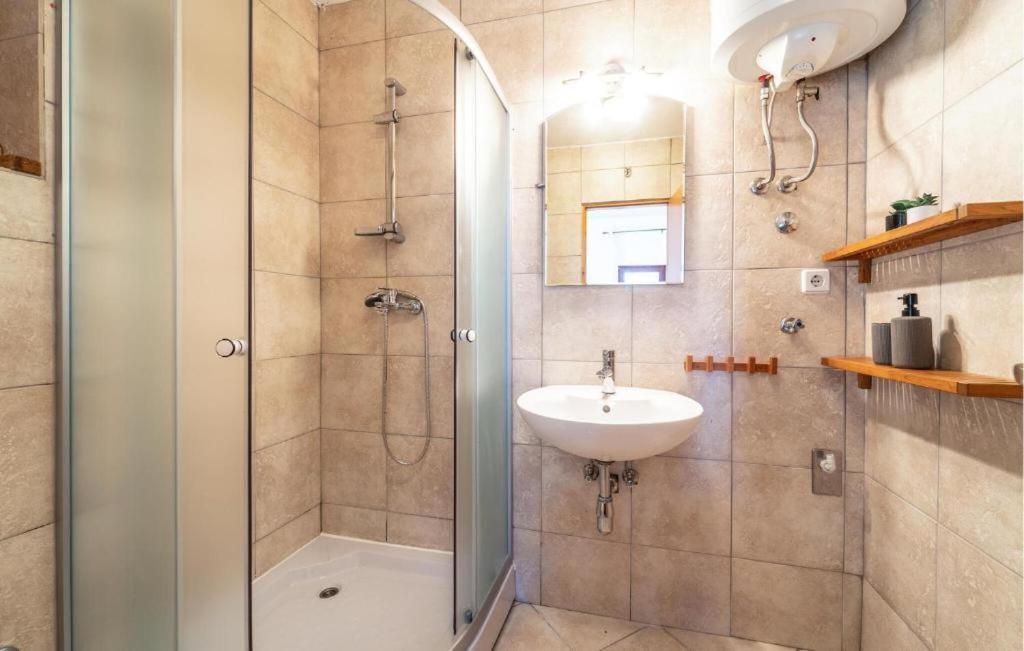 Apartments Busic Biograd Na Moru Ngoại thất bức ảnh