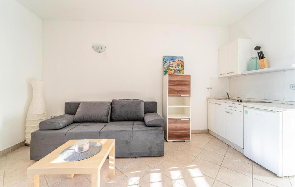 Apartments Busic Biograd Na Moru Ngoại thất bức ảnh