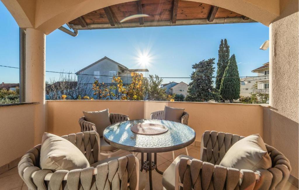 Apartments Busic Biograd Na Moru Ngoại thất bức ảnh